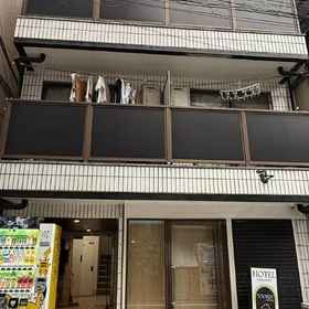 Logo 1 Toukin House, โรงแรม & ที่พัก ห้องสมุดกลางเมืองคิตะ