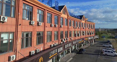 Others 2 Jaguar Hotel