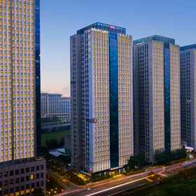 Hotel Exterior 1 Mercure Yangzhou East High-speed Railway Station, Ramada YangZhou BaoYing Hotels