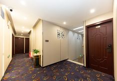 Others 2 Huaxuan Hotel (Hongkou Soccer Stadium Subway Station)