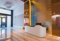 Khác 7 Sanya Yicheng Hotel (Jiefang Road Pedestrian Street)