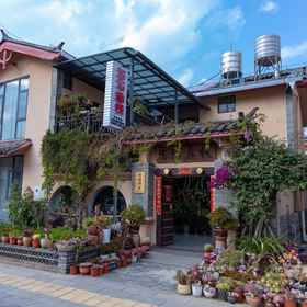 Hotel Exterior 1 Shilin Youyou Inn, Hotel Kunming