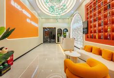 Lain-lain 5 Roman Holiday Inn (Shop at Yongshu Road Metro Station in August 1st Place)