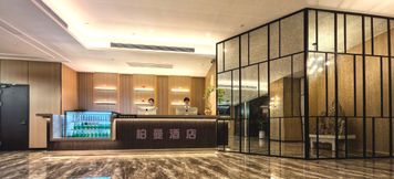 其他 6 Berman Hotel (Linyi People's Square the Mixone)