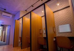 Others 6 Bluewaters Female-Only Hostel