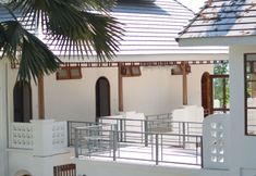 อื่นๆ 5 Gin’s Greenery Resort