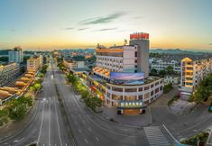 Others 7 Ruiyi Qinghuawu Hotel