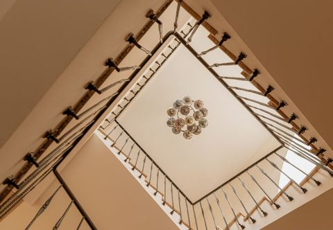 Lainnya Dali Heartland Castle | VILLA Cliffside Sea View Estate (Erhai Branch)