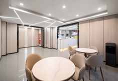 기타 7 Guodi Hotel (Shanghai Hangtou Subway Station)