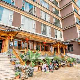 Hotel Exterior 1 Fuxian Lake Qiao Family Courtyard, Xinping Yizu Daizu Zizhixian Hotels