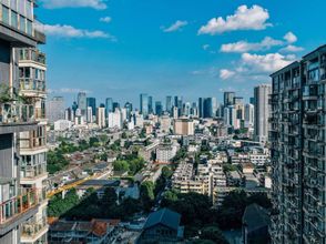 Others 4 Cloudscape Apartment