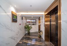 Others 6 Hyatt Regency Hotel