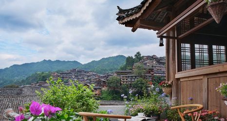 Others 2 Butterfly Hotel · Huaweimian