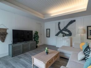 기타 4 Blanc Mediterranean