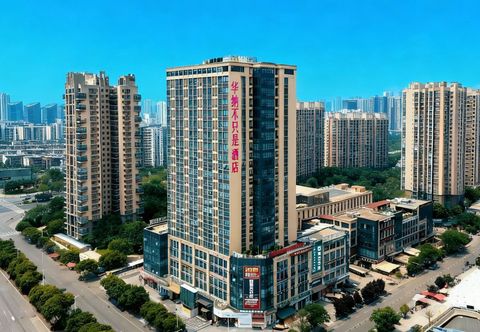 อื่นๆ Warner Is Not Only A Motel