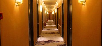 기타 3 Flagship Store Fangjia Hotel (Shanghai Hongqiao Fengxu Subway Station)