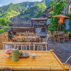 Hotel Exterior 1 Glamour Xijiang Bridge Wa Homestay, Khách sạn Sầm Củng