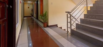 기타 2 Rooms R Us - Voyagers Palace