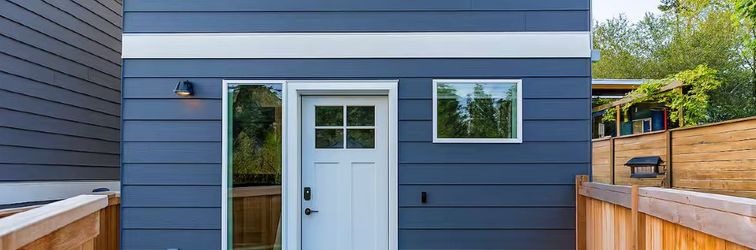 기타 Stylish Greenwood Getaway | 3BR 2BA