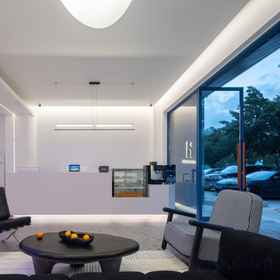 Hotel Interior/Public Areas1Orange X Hotel (Sanya Phoenix Airport),Sanya Conifer Resort-Garage飯店