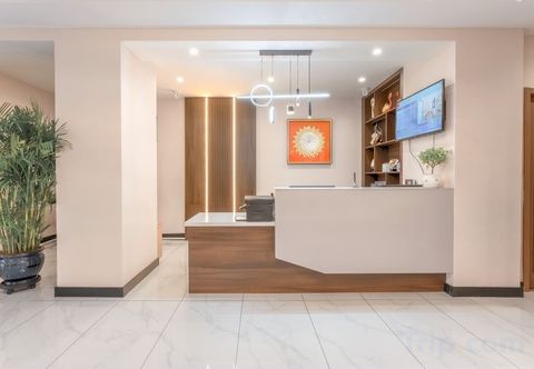 Khác Zhongmai Yunting Hotel (Central Street Sophia Church)