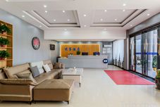 Others qingzhuyuexianghotel(Xi'anSouthChang'anStreet,AerospaceCity SubwayStation Store)