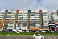 Others Stay in KK Studio Room near Airport and Tg Aru Beach