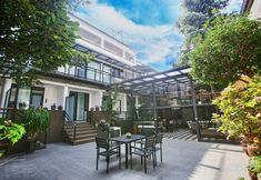 Others 7 I have a mountain and sea courtyard