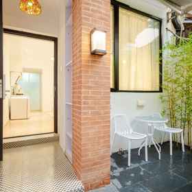 Logo 1 Lotus Tangyuese Homestay (Xintiandi Branch), Shanghai Hotels