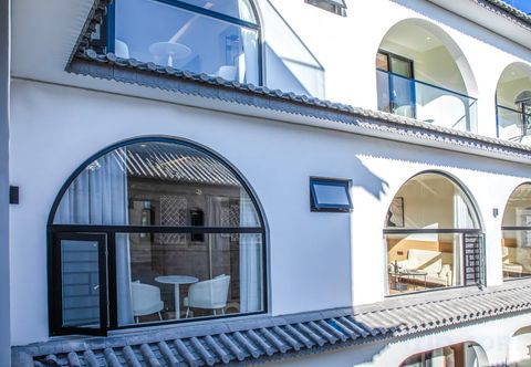 Others Dali Nashan·Xiaoyuan (Shuanglang)