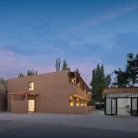 Hotel Exterior 1 โรงแรมตุนหวงเคาน์ตี, โรงแรม & ที่พัก อะเกไซ ฮาซาเกสึ ซิซี่เซี่ยน