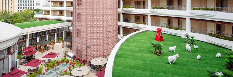 Others Xinjiang Plaza Holiday Hotel