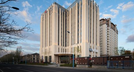 Others 2 Hohhot East Station Ruyi Hedajie Atour Hotel