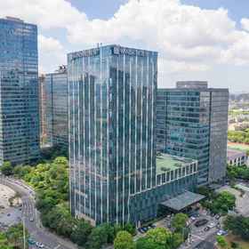Hotel Exterior 1 Wanda Realm Nanchang (Honggutan Wanda Plaza), Qiushui Square Hotels