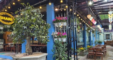 Others 2 SHARE Hostel & Coffee