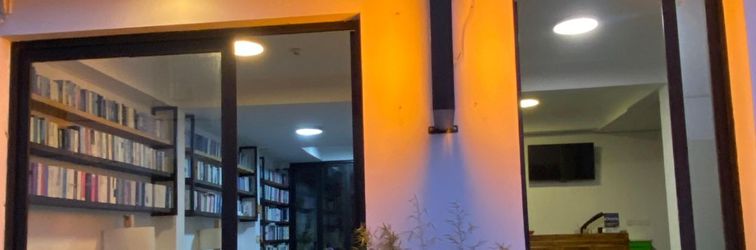 อื่นๆ Hongling Shang Artist·Light Luxury Art·Book Zizaihai Courtyard Holiday Inn