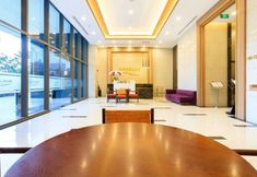 Lainnya 5 Rivergate Residence Premium Apartment D4