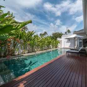 Hotel Exterior 1 Blanc Mediterranean, Aga Solas - Bumbak 호텔