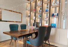 Others 4 GreenTree (Rongcheng Swan Lake Business Hotel)