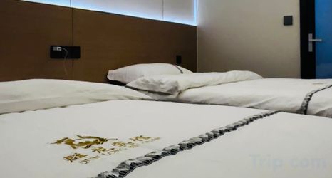 Others 2 Qunlong Hostel