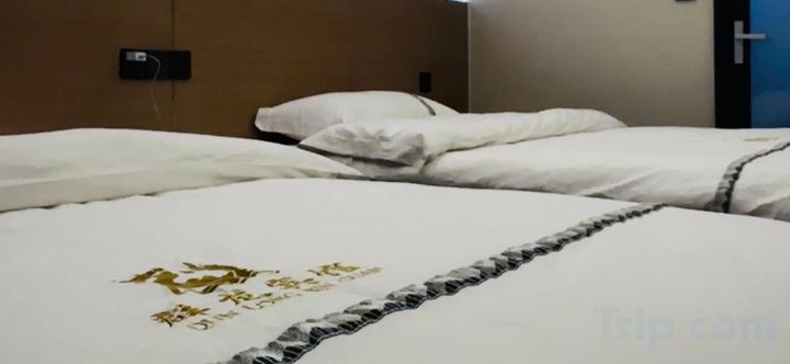 Others 2 Qunlong Hostel