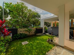 Others 4 Dhome by Riana