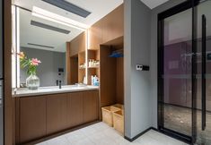 Others 6 Atour Hotel (Jiangmen Huayin Plaza Branch)