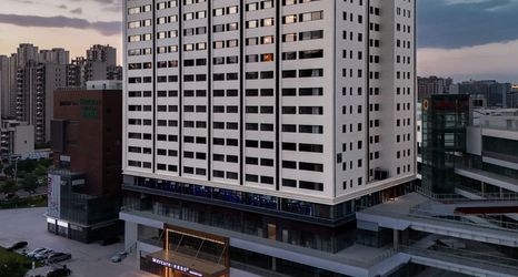 Others 2 Mercure Datong Railway Station