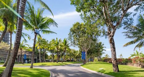 Others 2 Liqi Mei Su (Green City Blue Bay Branch)