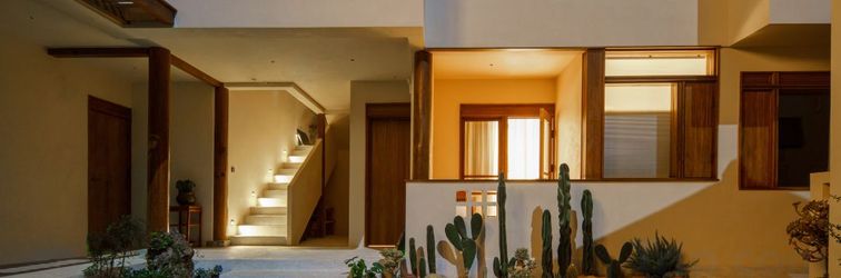 其他 Under the Hidden Mountain