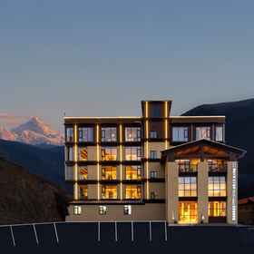 Hotel Exterior1Ozz·nice5·Time Absolution Resort Hotel (Kangding Xinduqiao Branch),雅江县飯店