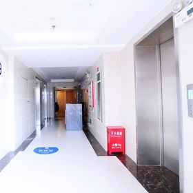 Hotel Interior/Public Areas1VecRay Hotel (North Gate of Henan Sports Center),燕庄飯店