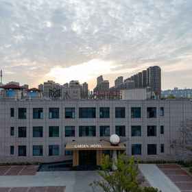 Hotel Exterior 1 Yucheng Mulan Lake Garden Hotel (Yucheng County Government Store), Zhecheng Xian Hotels