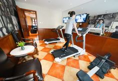 Others 4 Yake Town Holiday Hotel